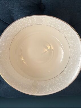 Lenox Opal Innocence Open serving vegetable bowl